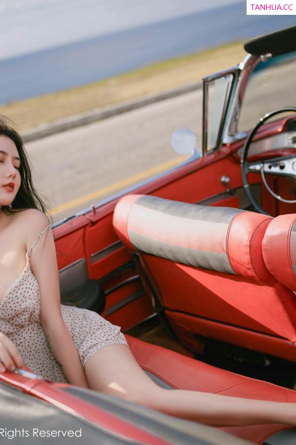 汤曼玲 玛鲁娜 [XIUREN]高清写真图 2019.04.08 Manuela玛鲁娜第34张图片